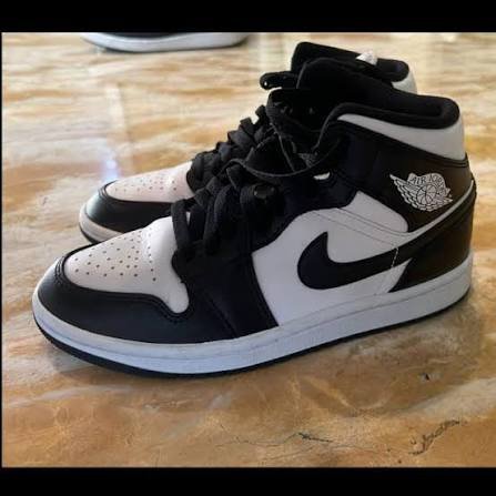 Sepatu Nike